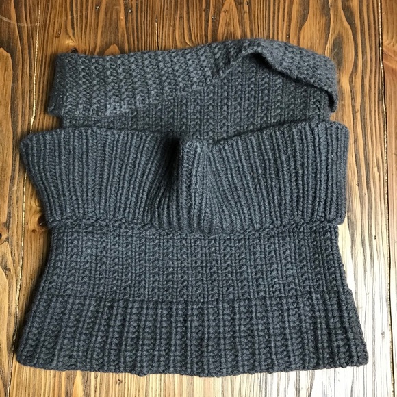 UNCONDITIONAL Male Cashmere Neck Shrug - Picture 3 of 4